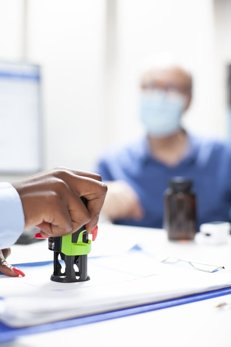 Consultas médicas con cirujanos certificados